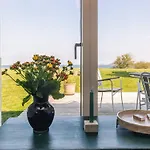 Panoramic Retreat In Borgnaes Vakantiehuis *